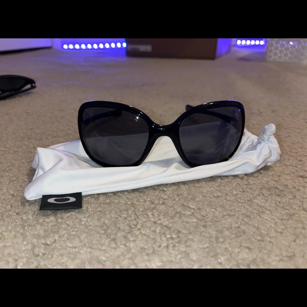 Womens Oakley Sunglasses